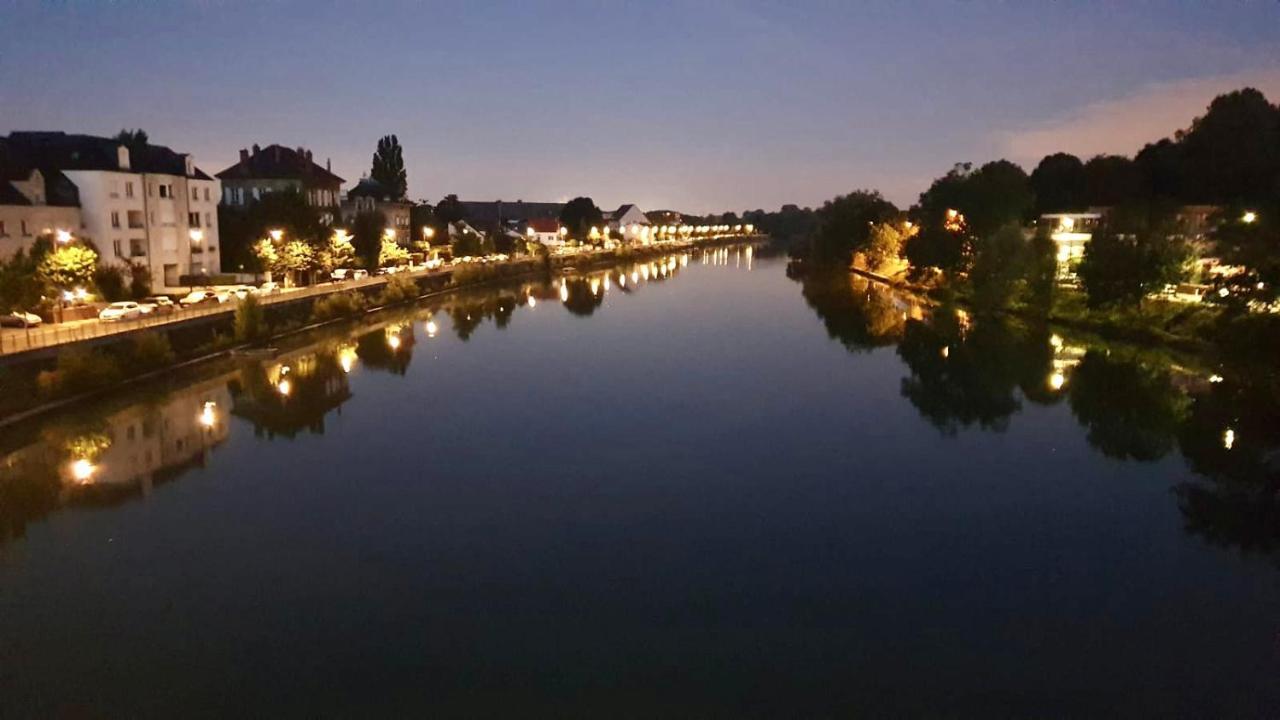 Lagny Centre Ville102, 15 min à Disneyland en voiture, 30 min à Paris en voiture Esterno foto